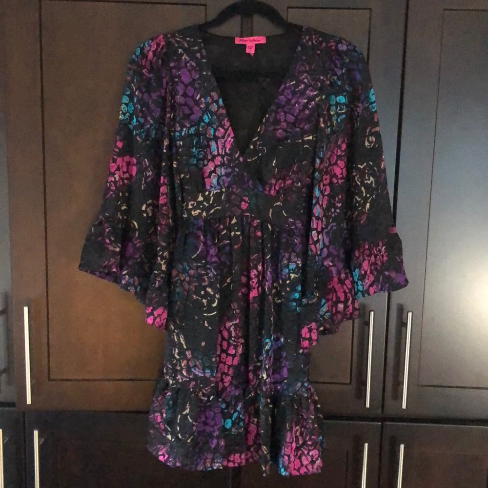 Dress - Picture 2 of 2